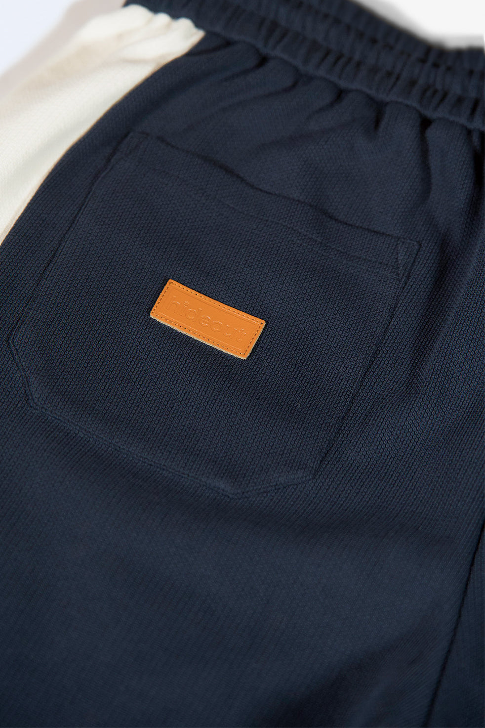 hideout x Maison Montagut California Jogging Set Navy-White