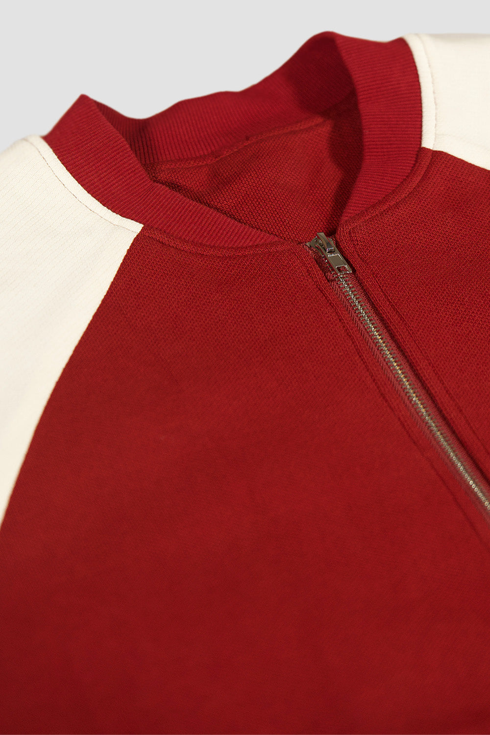 hideout x Maison Montagut California Jogging Set Red-White